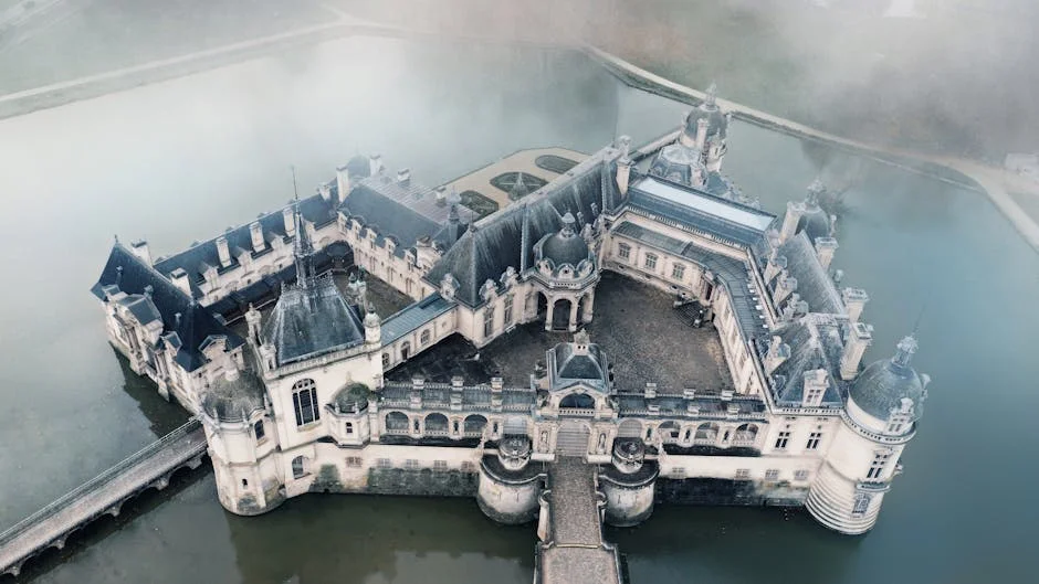 Vue aérienne d'un château Renaissance de la vallée de la Loire