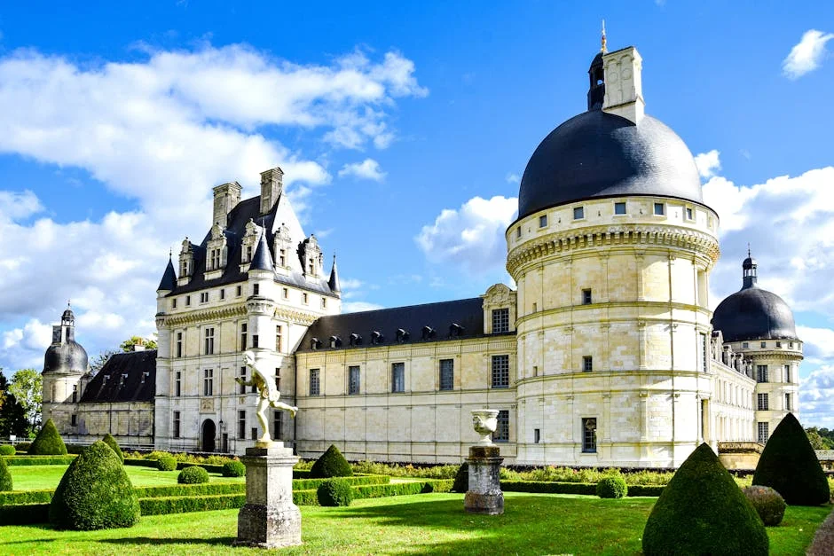 Noblesse française — intérieur de château médiéval